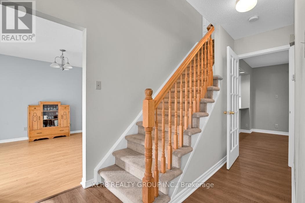 12 JOHN SIDNEY CRESCENT, Ottawa — photo 5