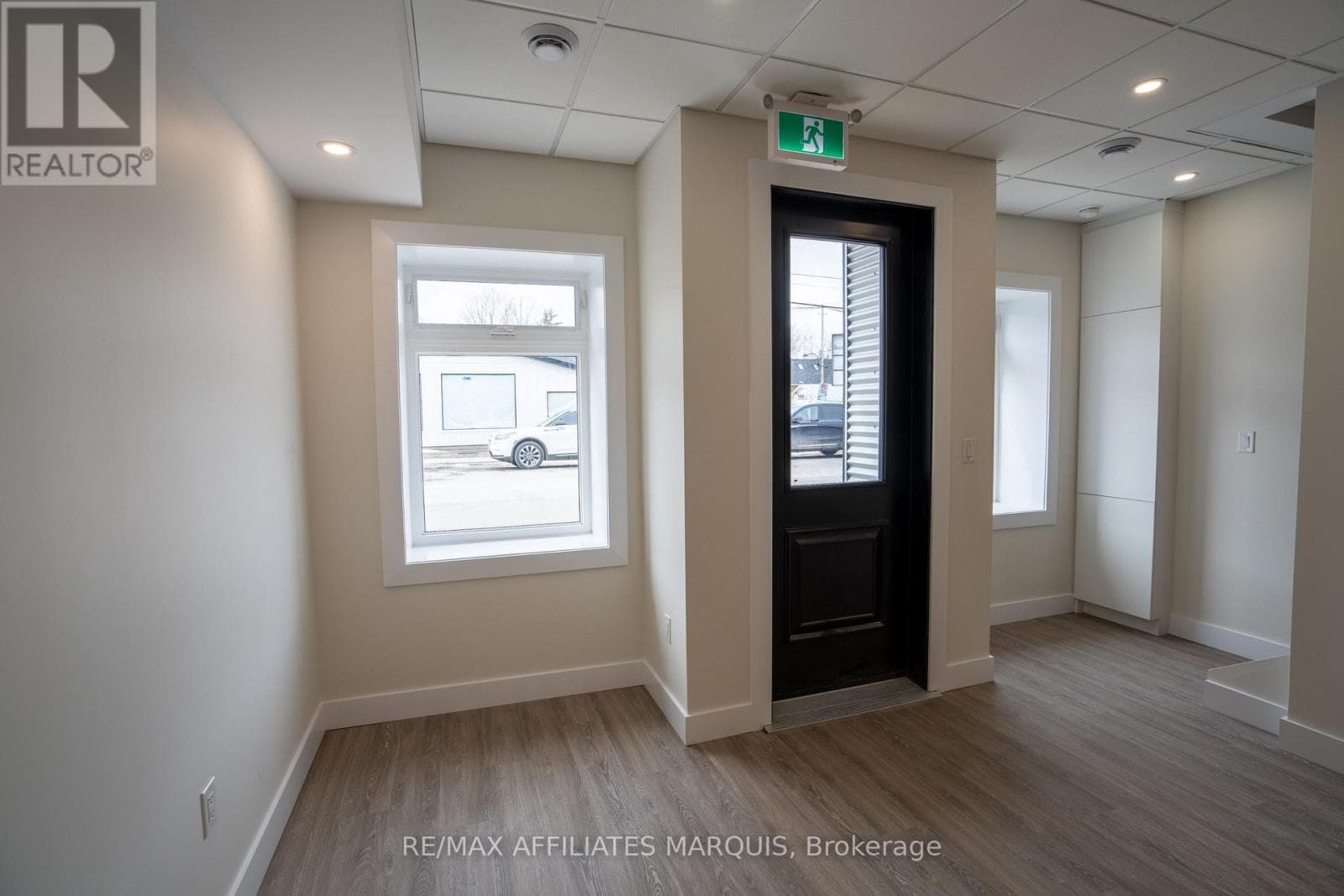 5 CHURCH STREET E, Ottawa — photo 4