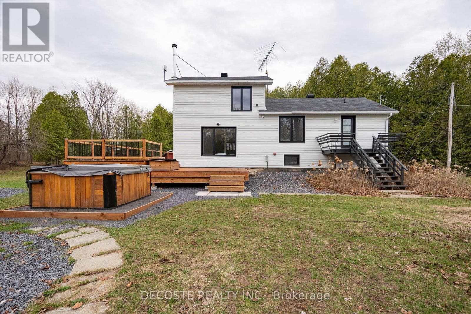 21950 CONCESSION 10 ROAD, Cornwall — photo 2