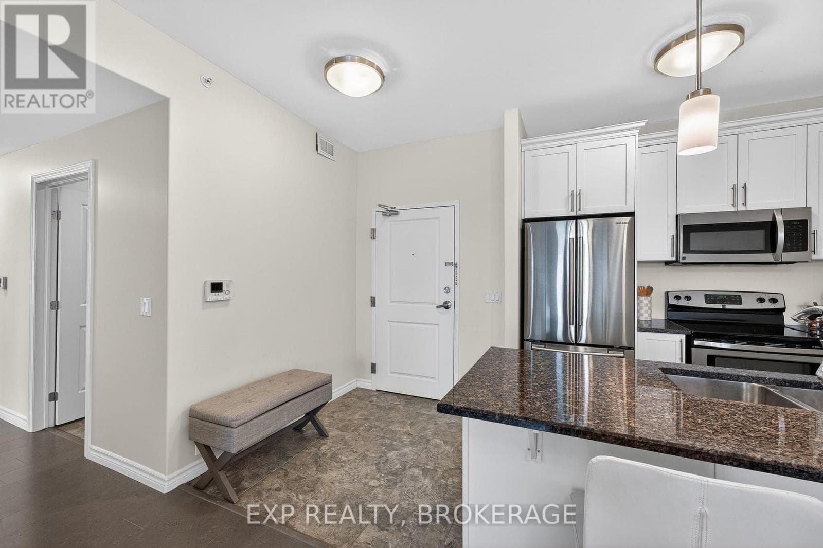 301 - 740 AUGUSTA DRIVE, Kingston — photo 3