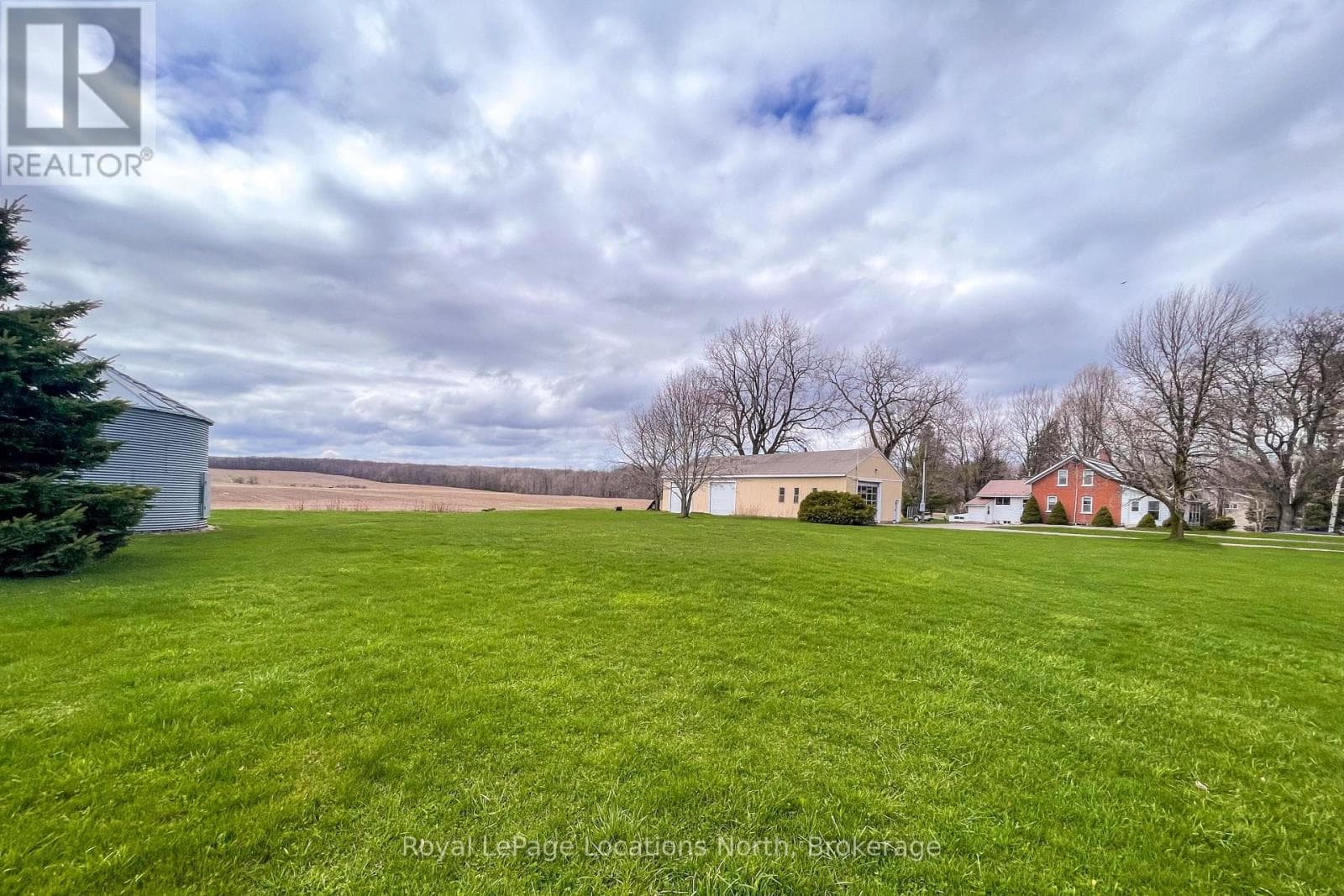 138268 GREY ROAD 112, OnePoint — photo 4