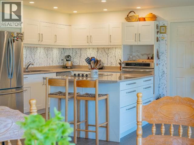 2277 PHILLIPS ROAD, Powell River — photo 5