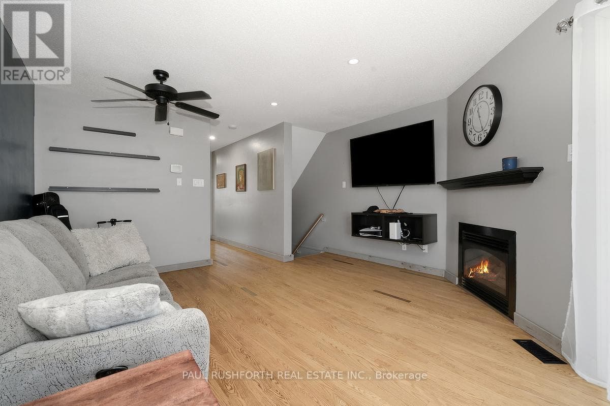 11 - 1400 WILDBERRY COURT, Ottawa — photo 5