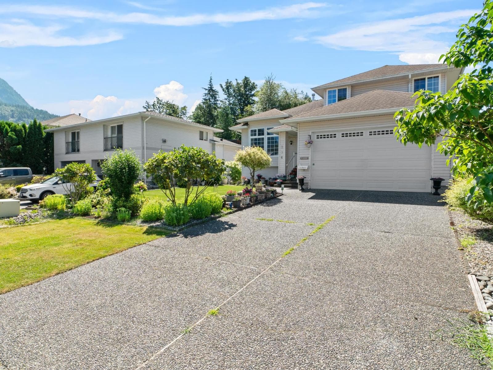 336 CHESTNUT AVENUE, Harrison Hot Springs, Chilliwack — photo 3