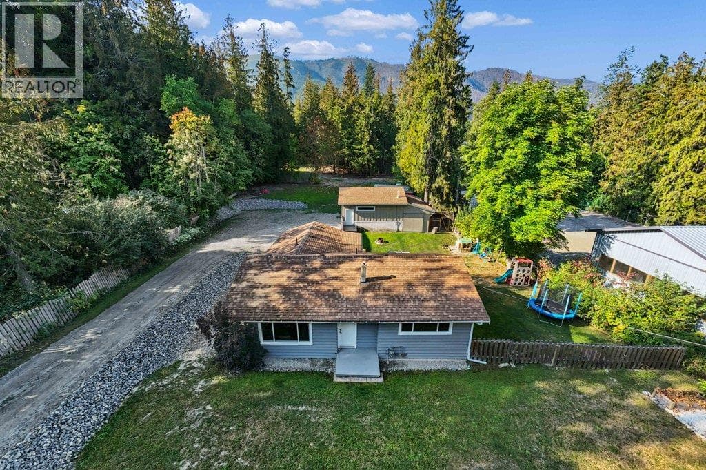 1294 NOTCH HILL ROAD in 