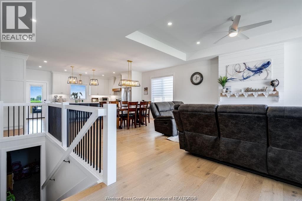 6 HEATHVIEW TRAIL, Windsor — photo 4