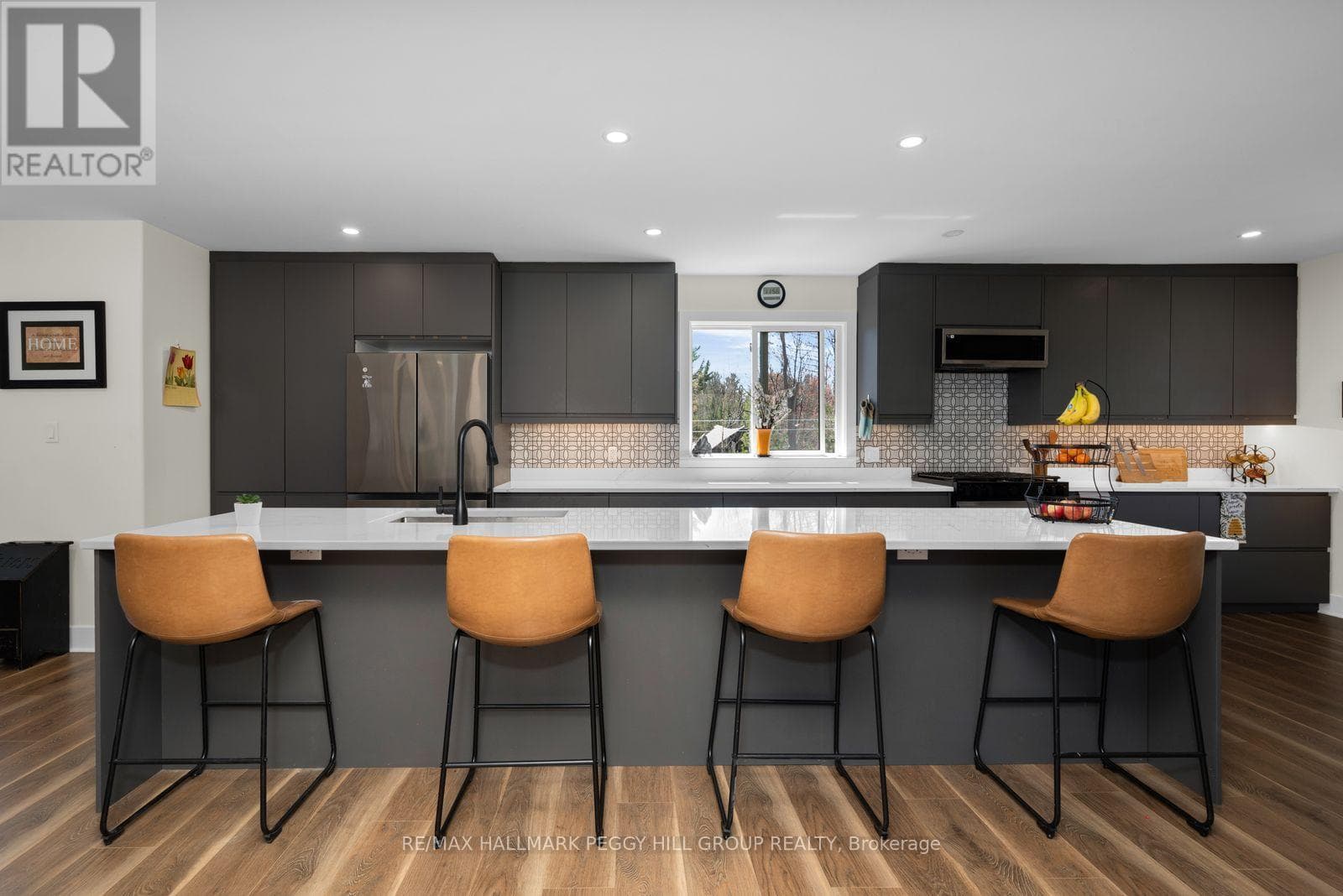 400 RAYMOND ROAD, Toronto — photo 3