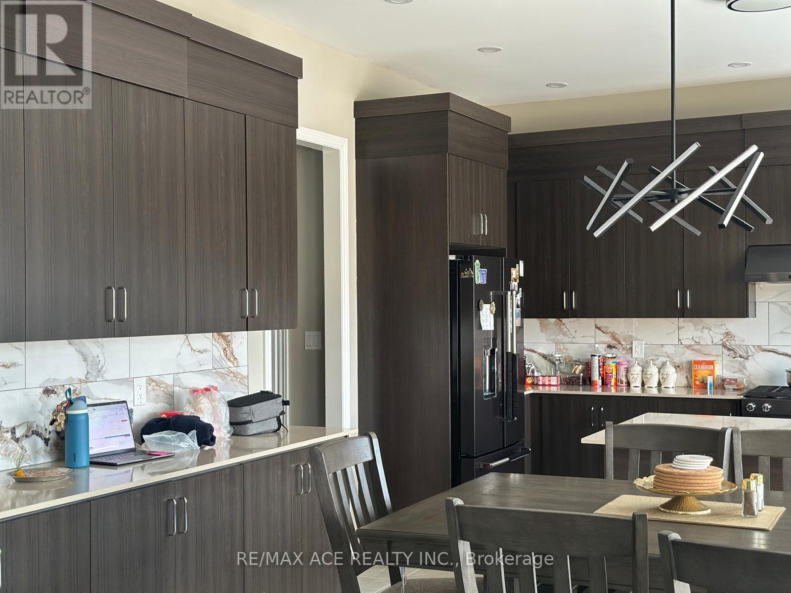 50 GOLDEN MEADOWS DRIVE, Toronto — photo 4