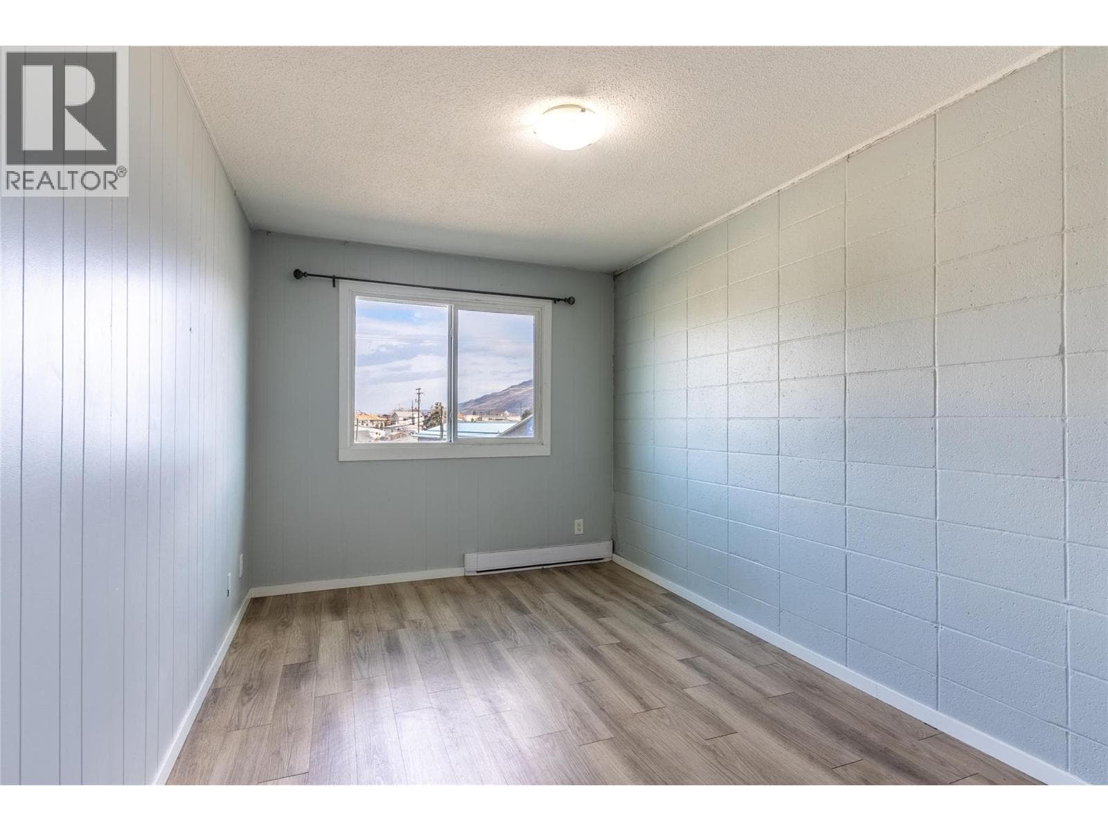 975 TRANQUILLE ROAD, Interior REALTORS® — photo 4