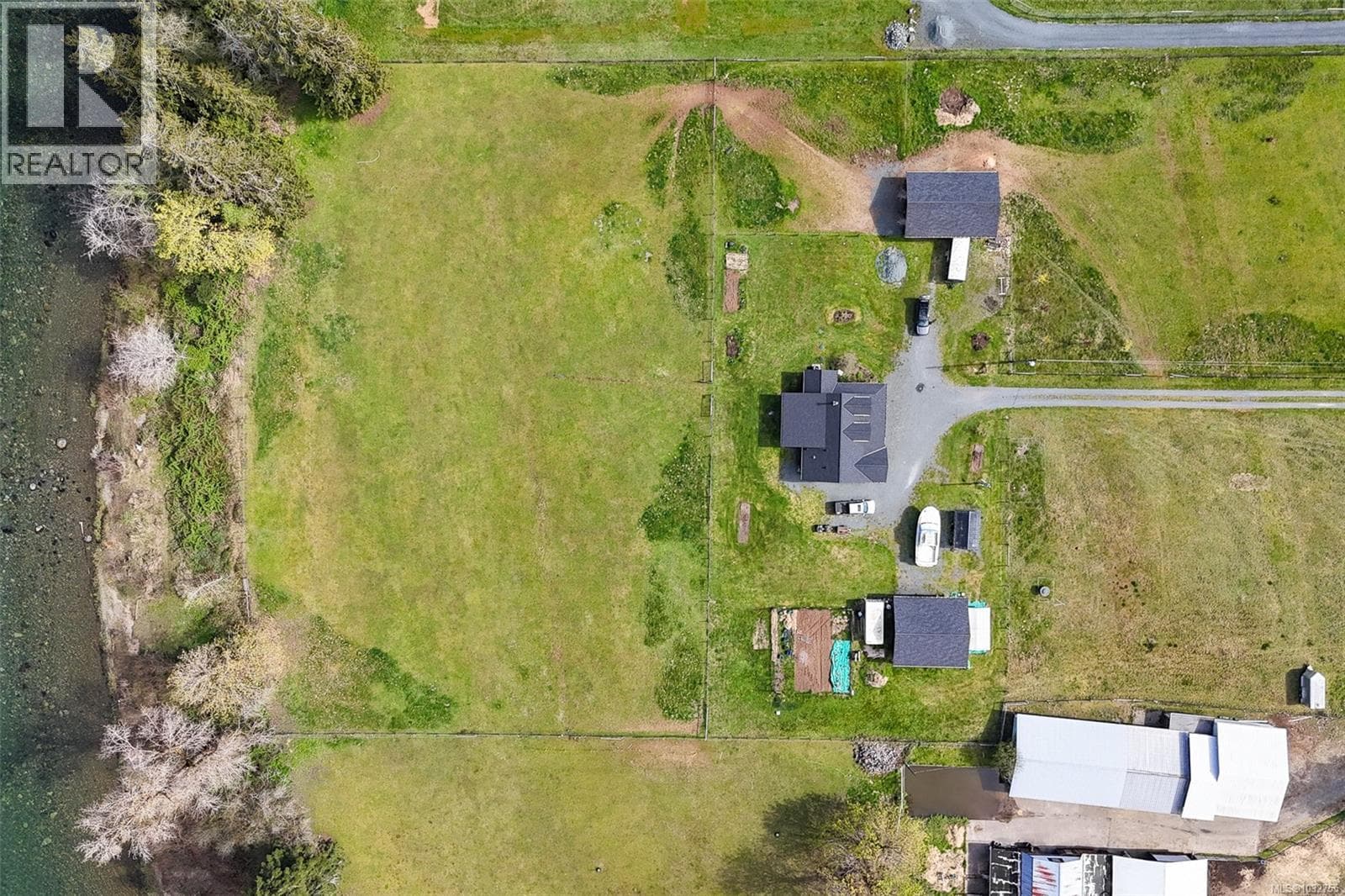6593 Vista Rd, Vancouver Island — photo 3