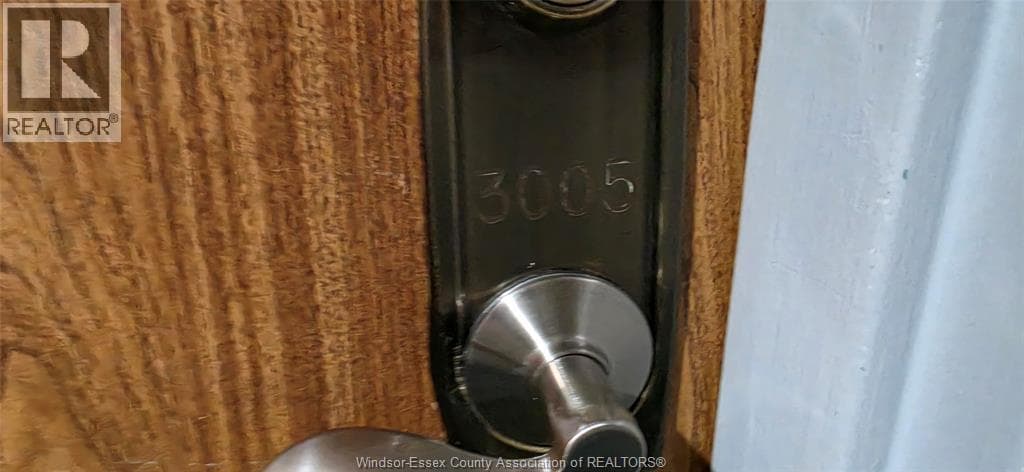 150 PARK Unit# 3005, Windsor — photo 3