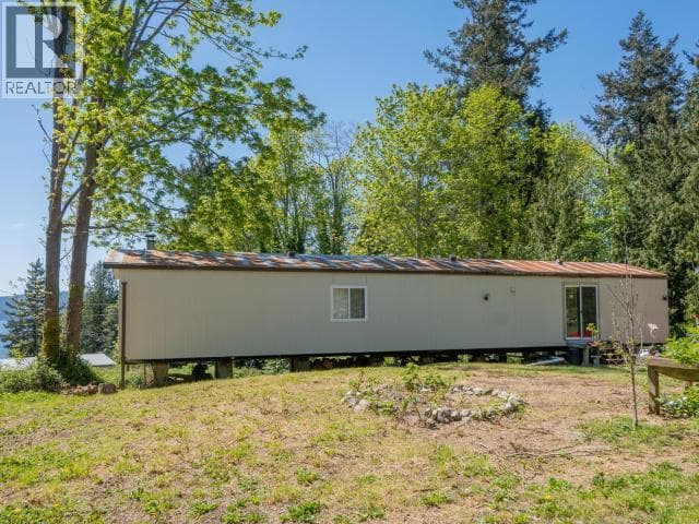 8981 HIGHWAY 101, Powell River — photo 4