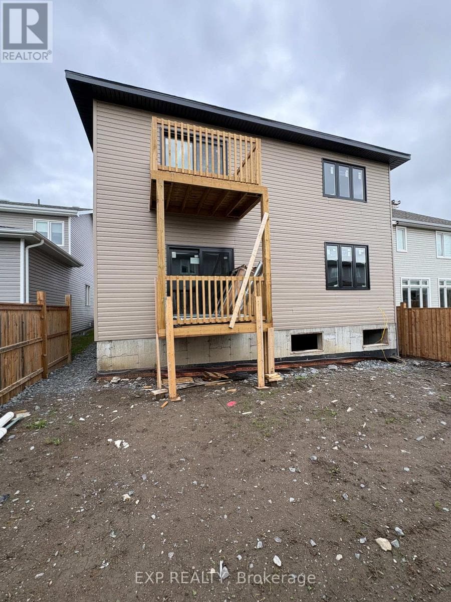 1116 WOODHAVEN DRIVE, Central Lakes — photo 2
