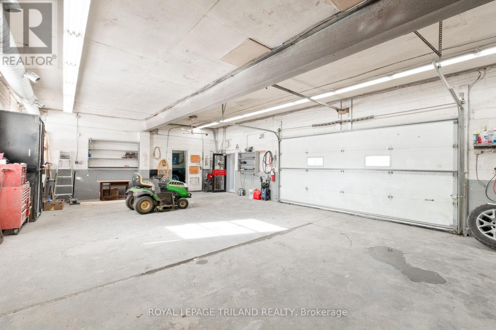 9664 BELMONT ROAD, London and St. Thomas — photo 3