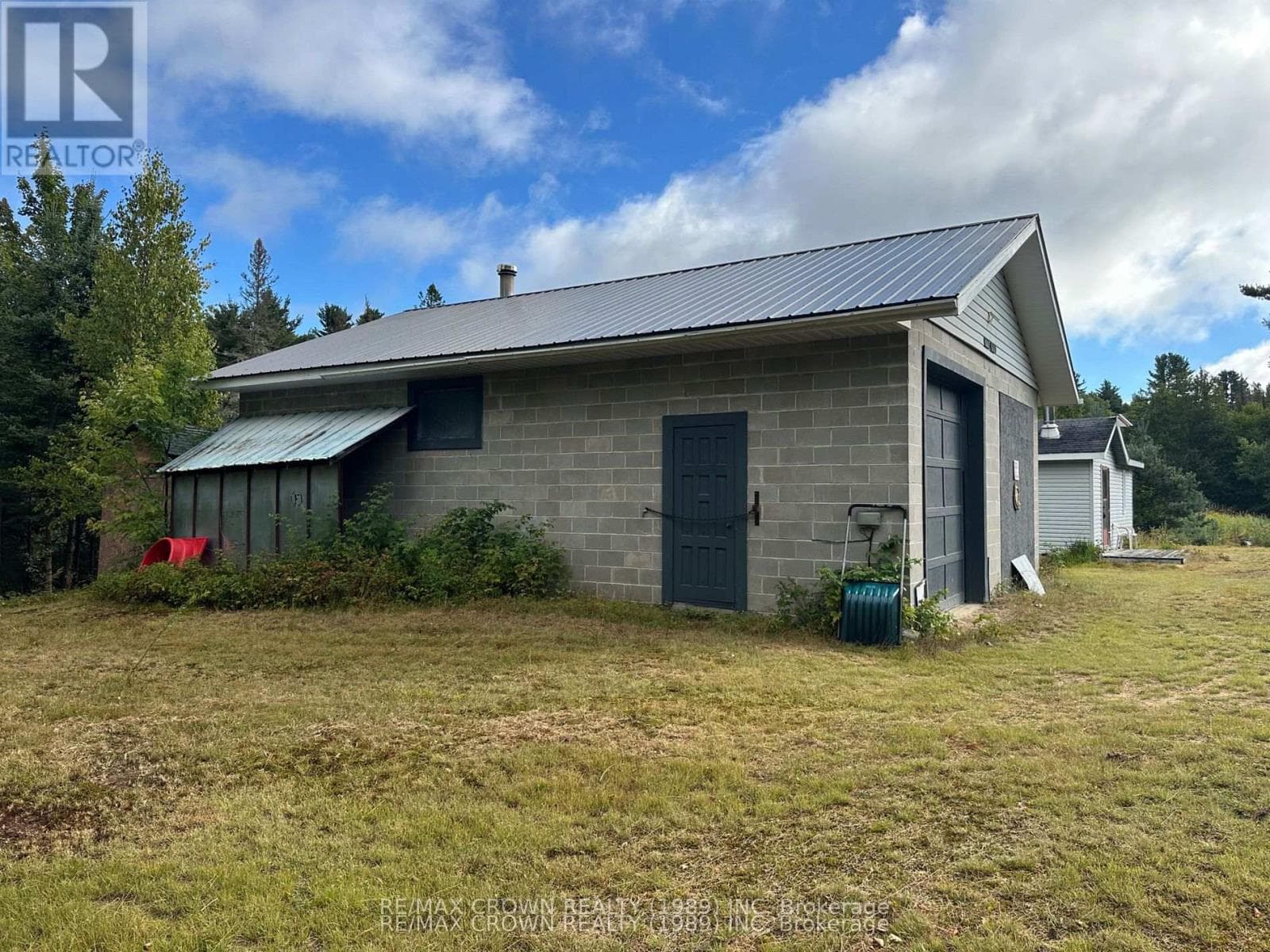 212 WEILER LINE, North Bay — photo 2