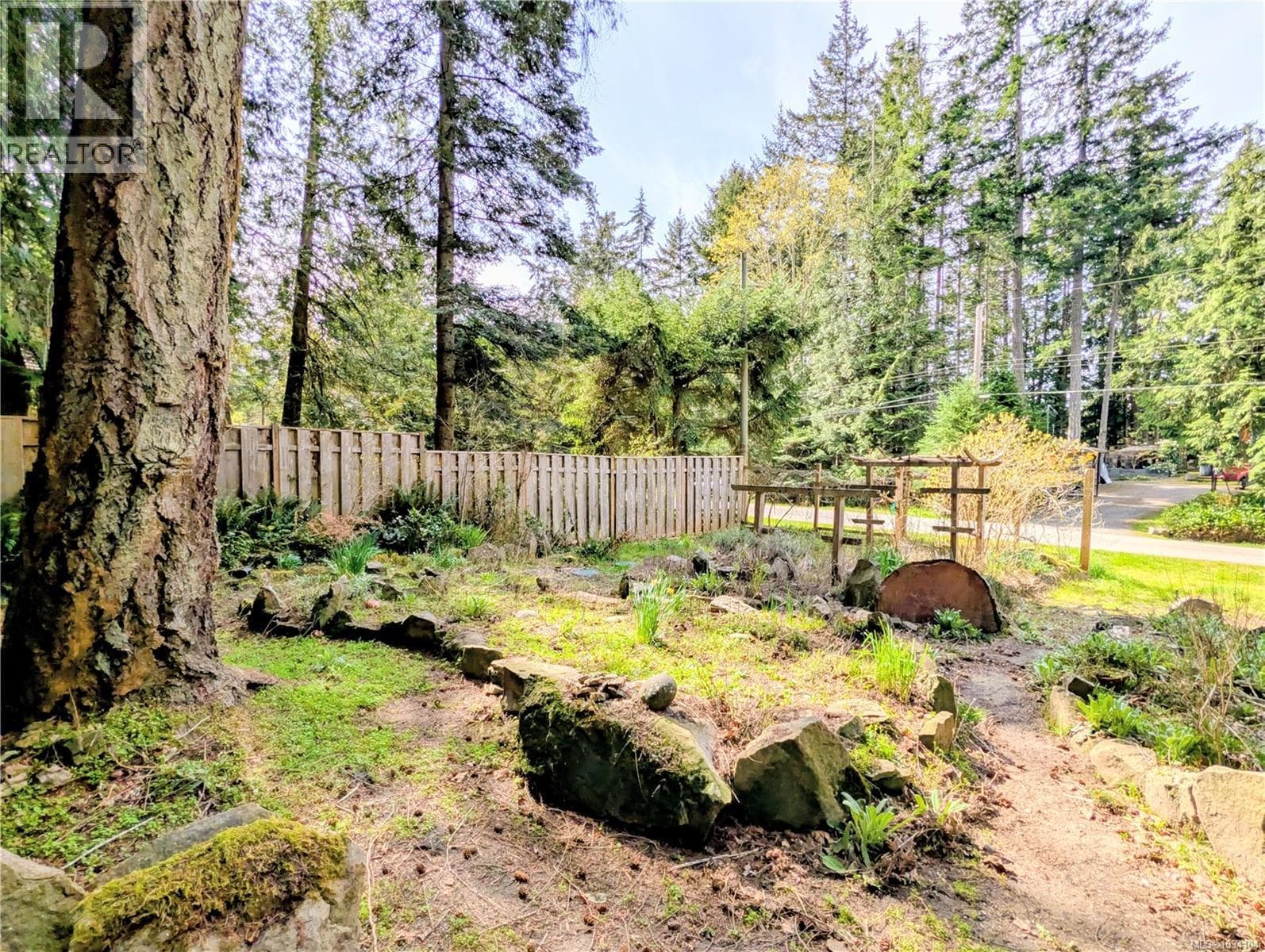948 HARRISON WAY, Vancouver Island — photo 3