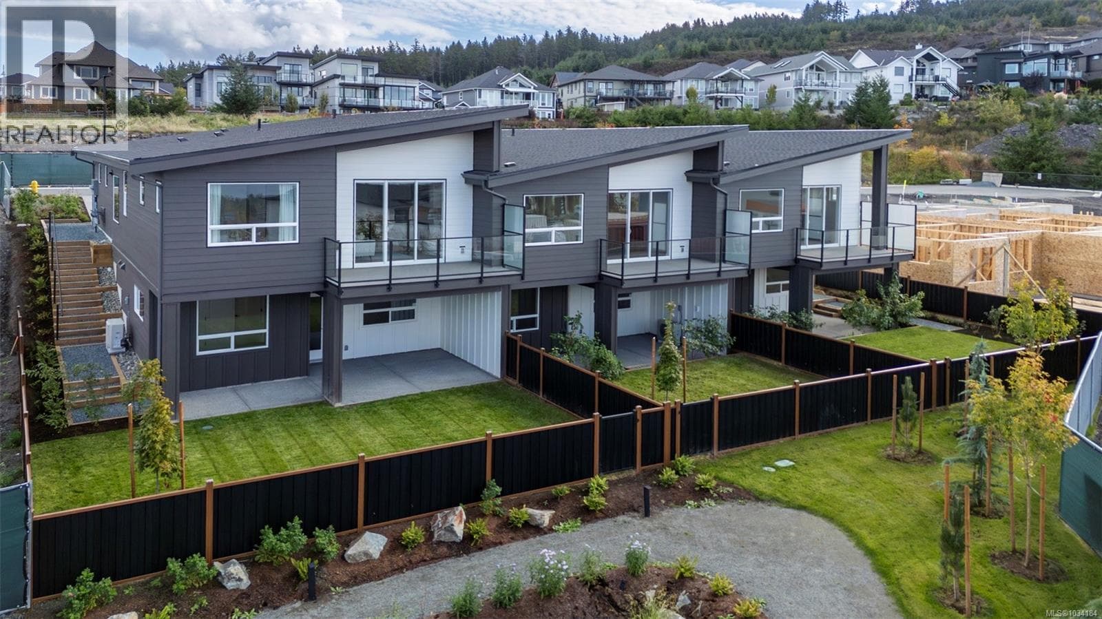 113 3116 Woodrush Dr, Vancouver Island — photo 2