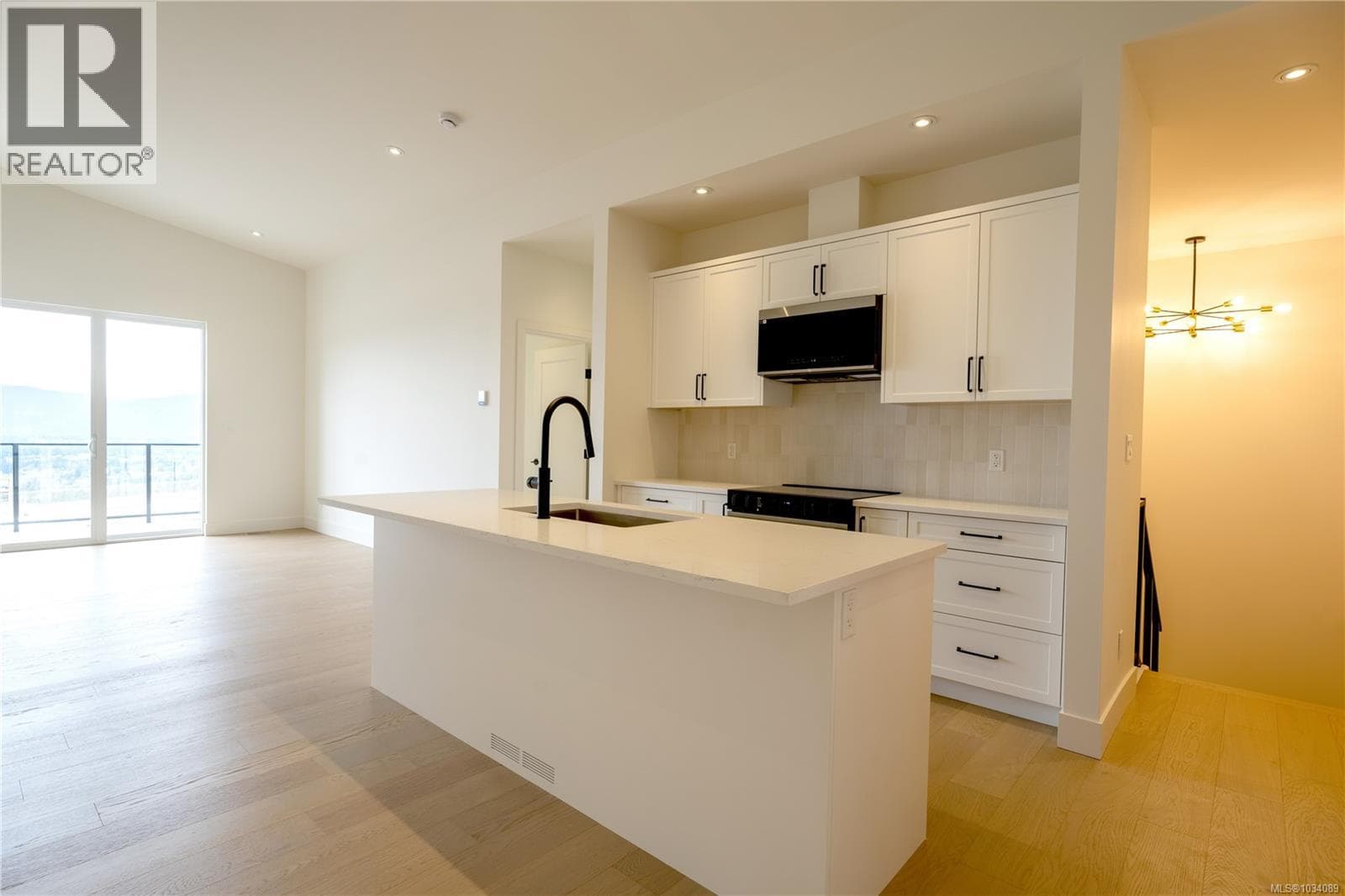 115 3116 Woodrush Dr, Vancouver Island — photo 3