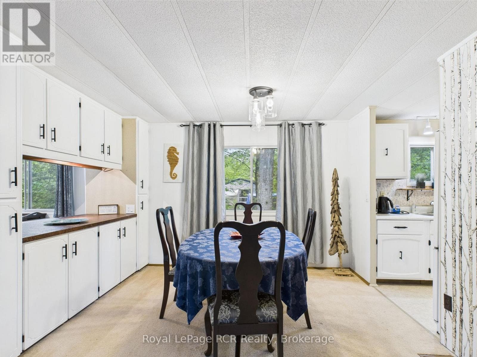 112 HURON ROAD, OnePoint — photo 4
