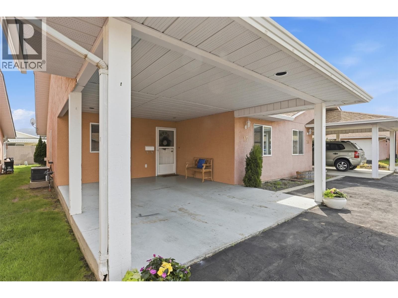 1285 14TH Street Unit# 17, Interior REALTORS® — photo 4