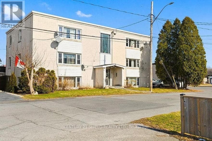 619 RIDLEY AVENUE in 