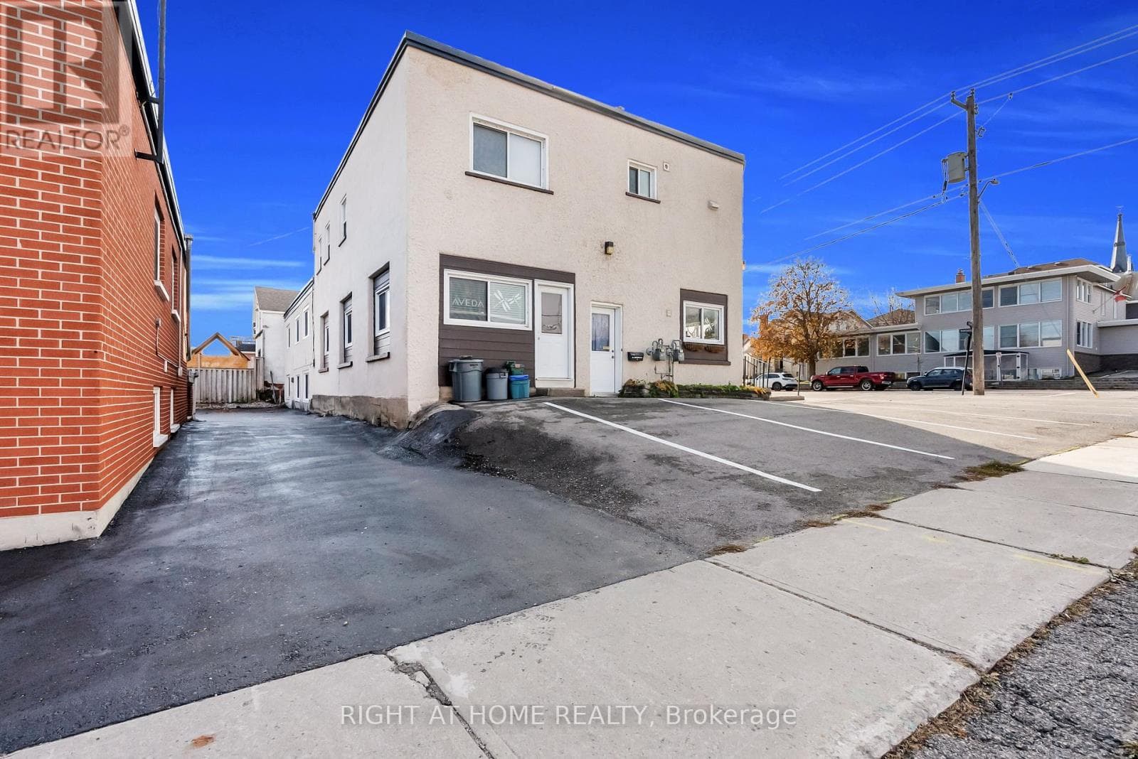 32 MATCHEDASH STREET N, Toronto — photo 3