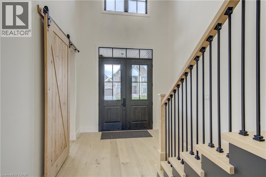 8 EDGEVIEW CRESCENT, Cornerstone — photo 3