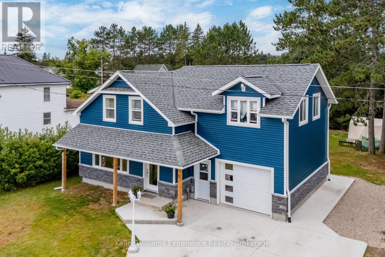 13 TORONTO AVENUE in 