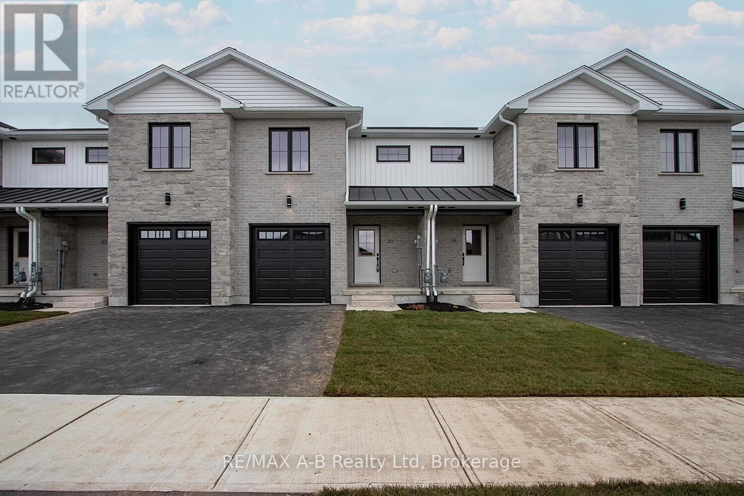 30 LINDA DRIVE in 