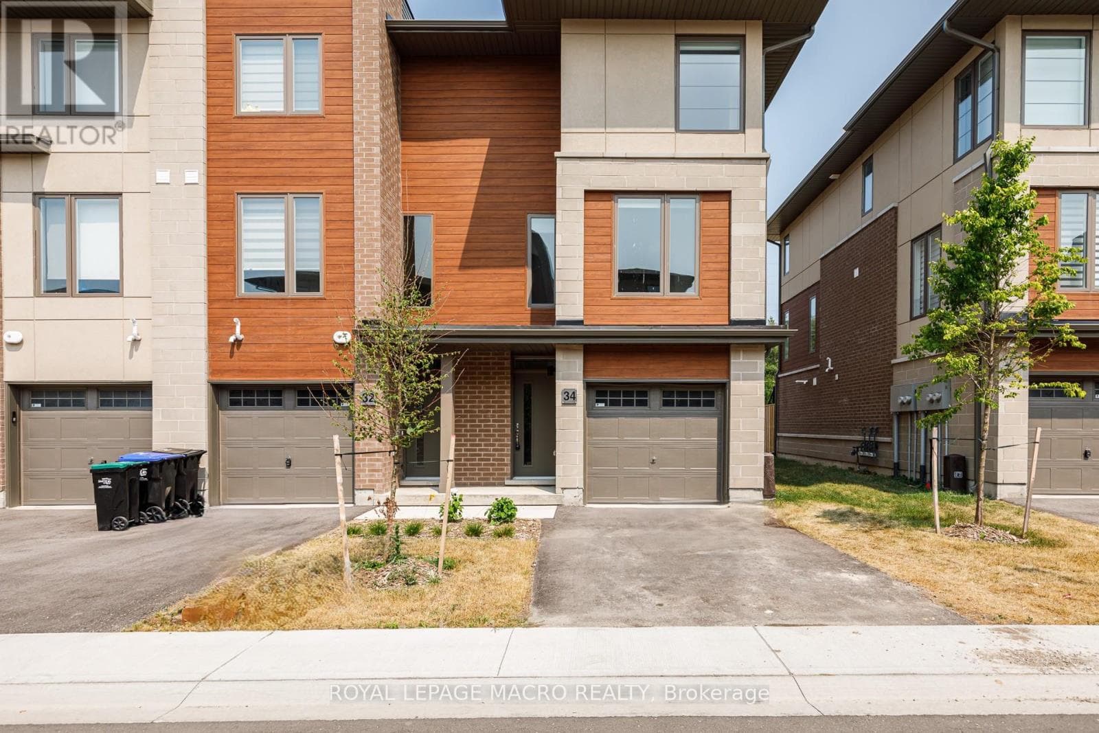 34 WINTERS Crescent in
