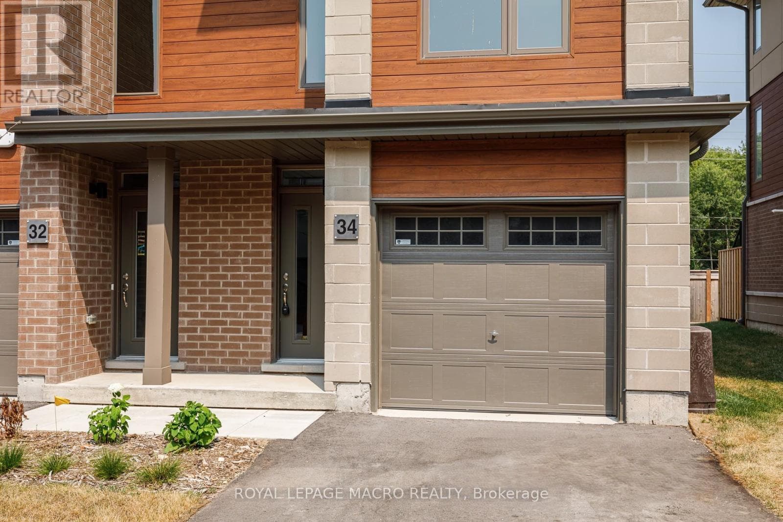 34 WINTERS Crescent, Toronto — photo 2