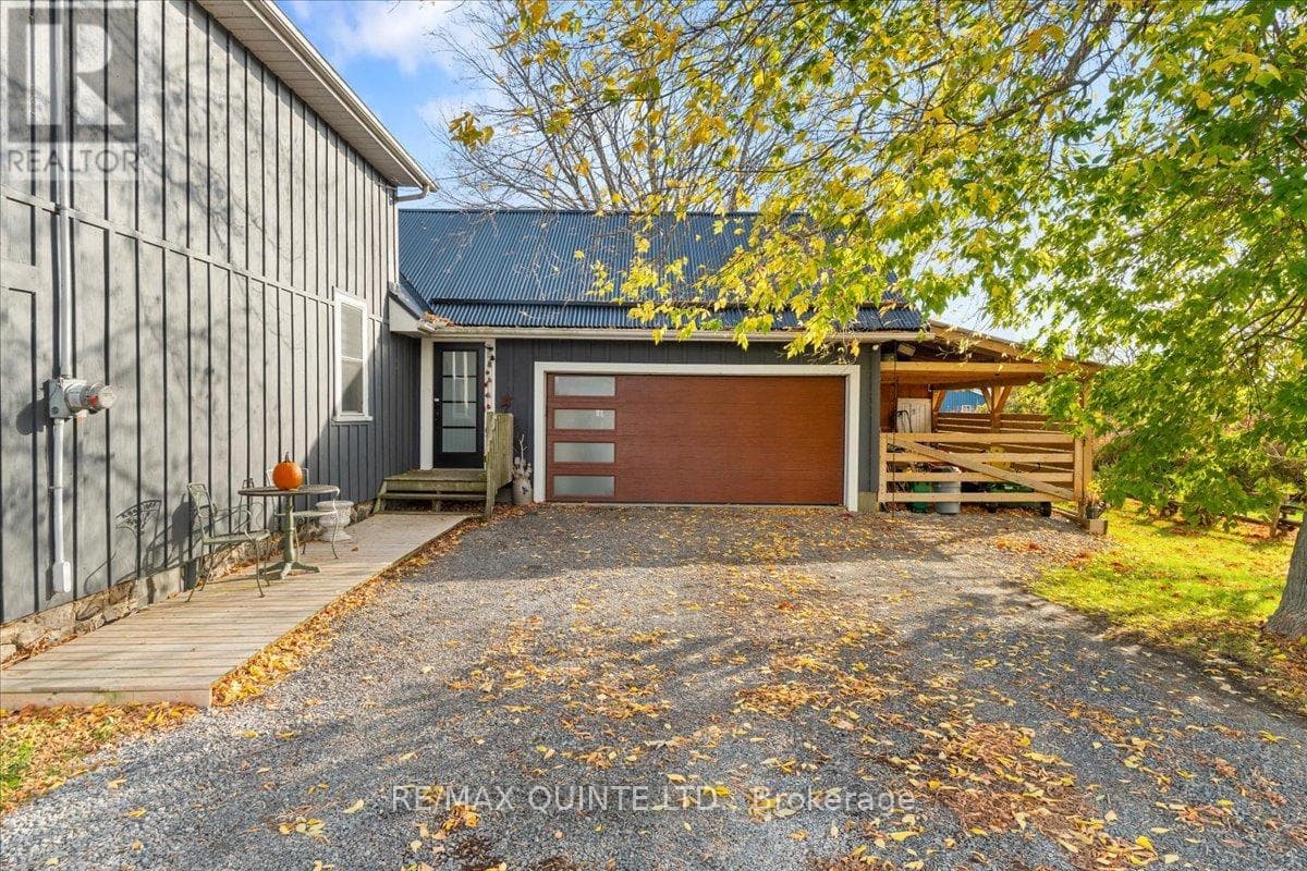 15775 LOYALIST PARKWAY, Central Lakes — photo 3