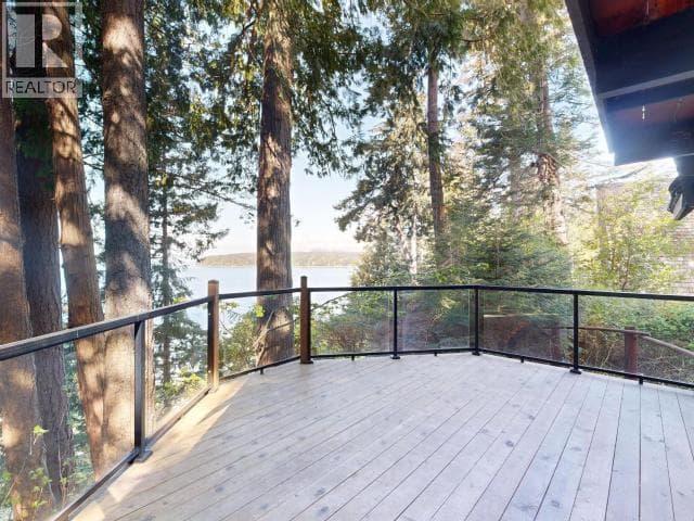 5698 GILLIES BAY ROAD, Powell River — photo 4