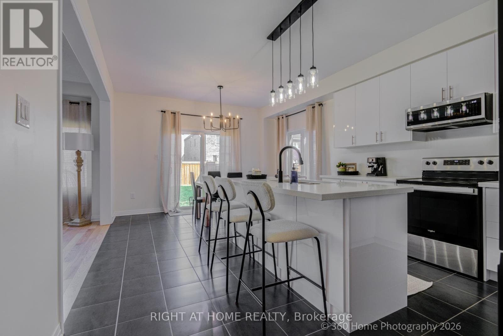 1302 BRODERICK STREET, Toronto — photo 3