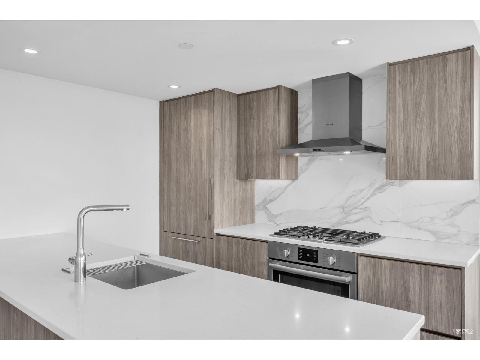 4008 9887 WHALLEY BOULEVARD, Fraser Valley — photo 5