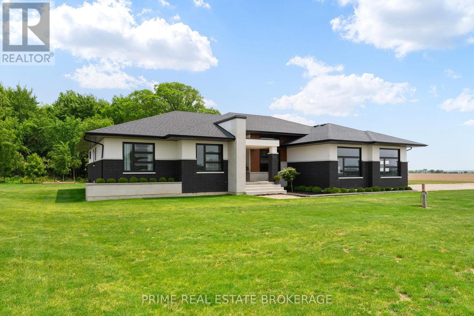 818 OIL HERITAGE ROAD in 
