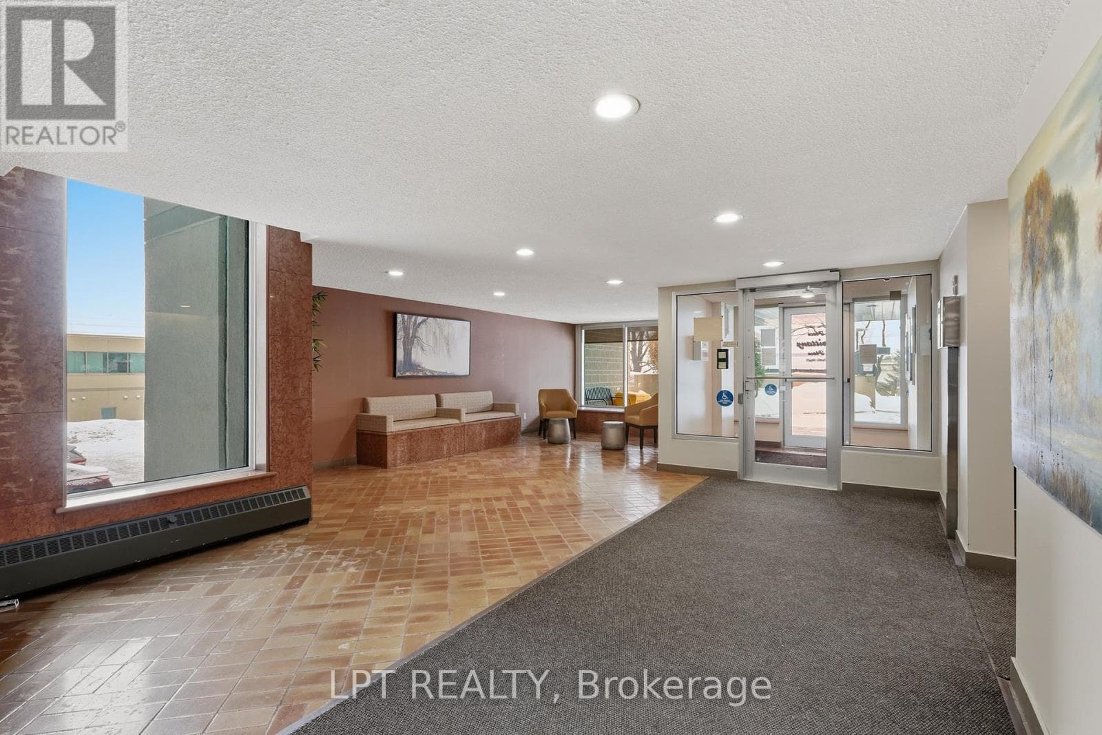 1112 - 555 BRITTANY DRIVE, Ottawa — photo 4