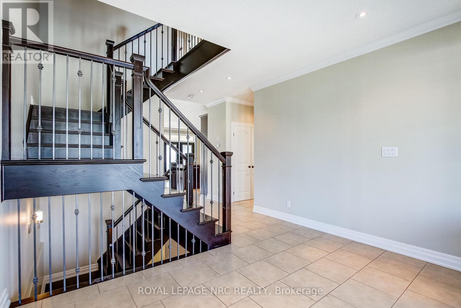5784 IRONWOOD STREET, Niagara — photo 4