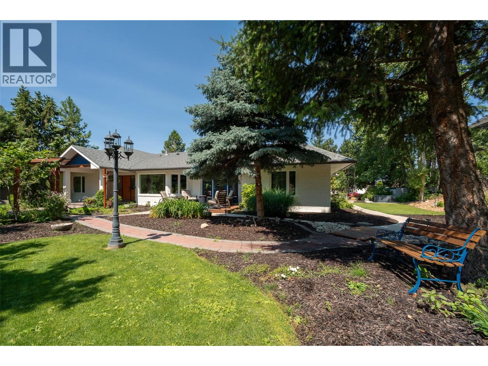 514 HAWES COURT, Interior REALTORS® — photo 4
