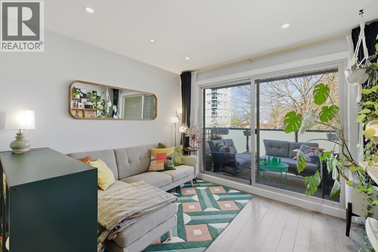 205 1864 FRANCES STREET, Greater Vancouver — photo 3