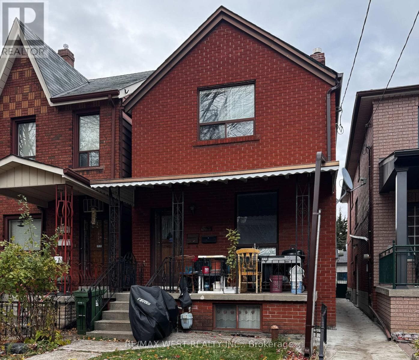 407 CONCORD AVENUE in Dovercourt Village