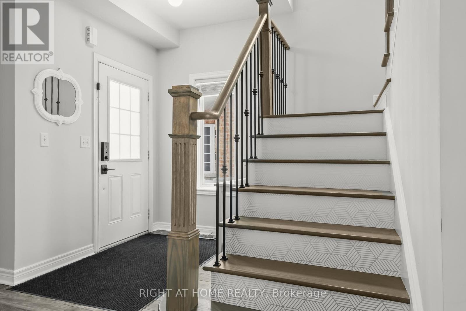 1216 FOX HILL STREET, Toronto — photo 4