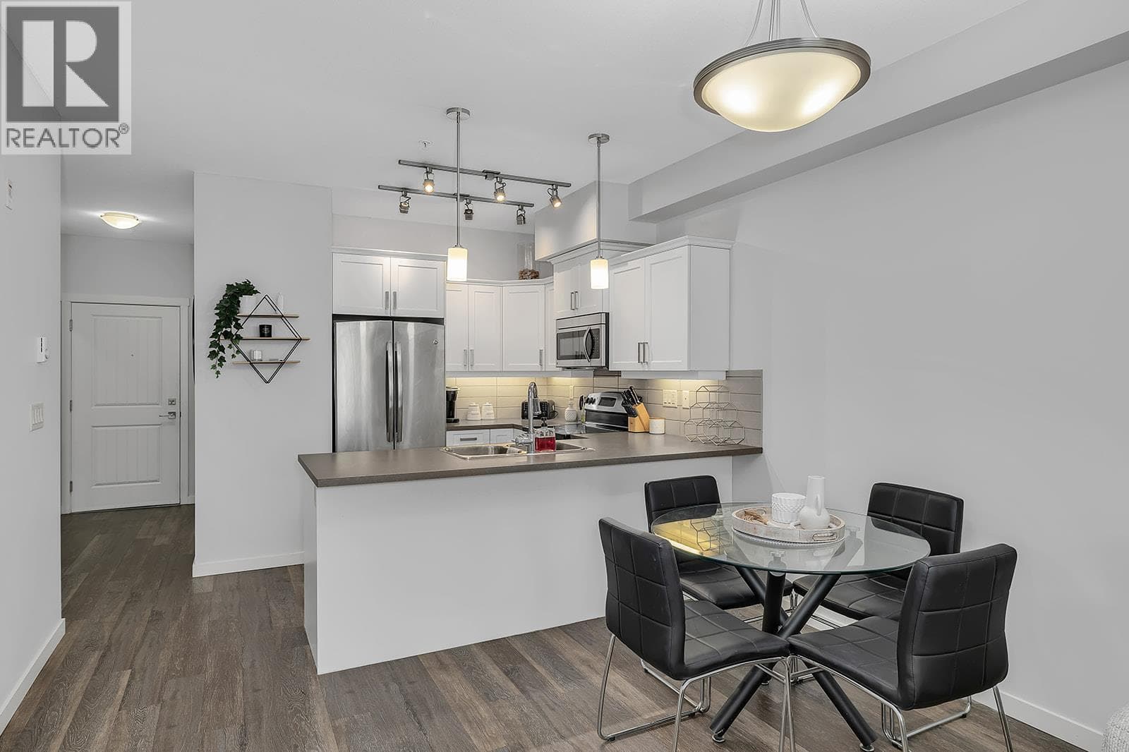 3731 Casorso Road Unit# 118, Interior REALTORS® — photo 3