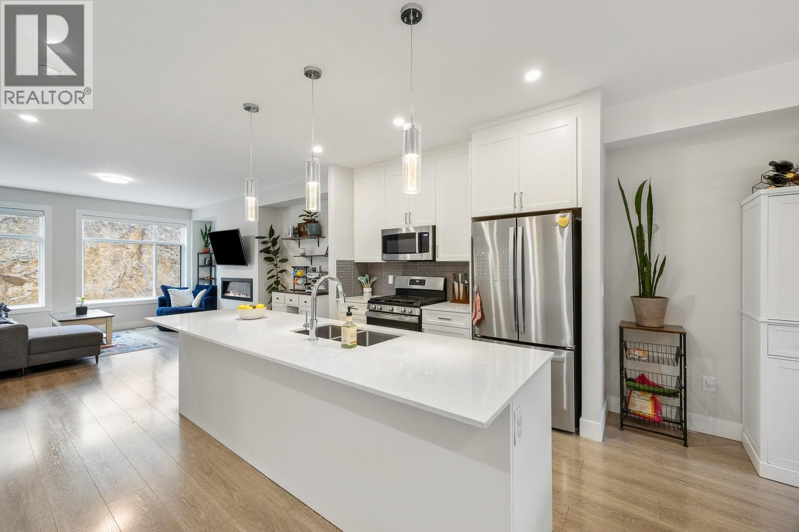 1146 Black Mountain Drive in Belgo - Black Mountain