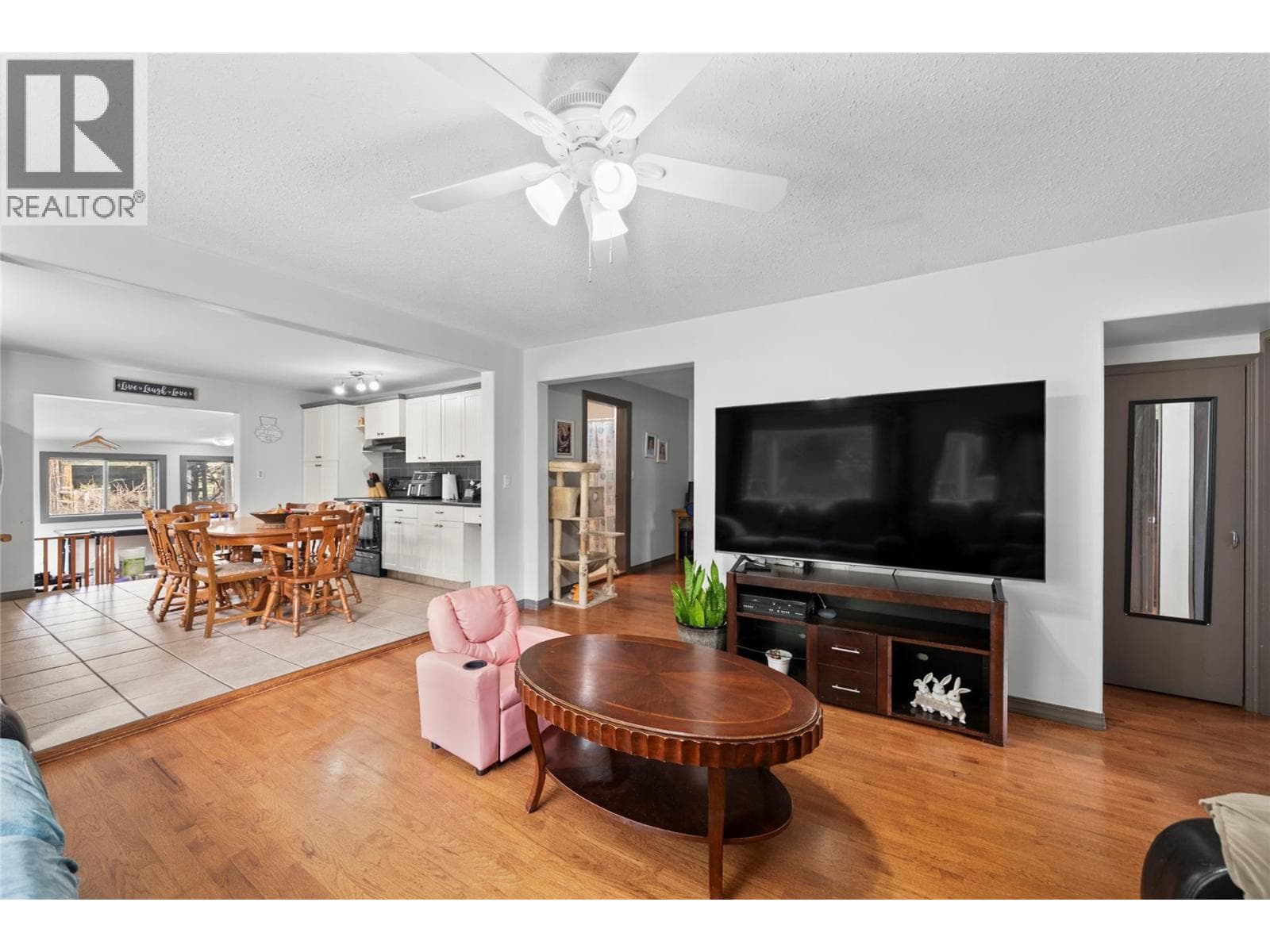 3381 Trinity Valley Road, Interior REALTORS® — photo 5
