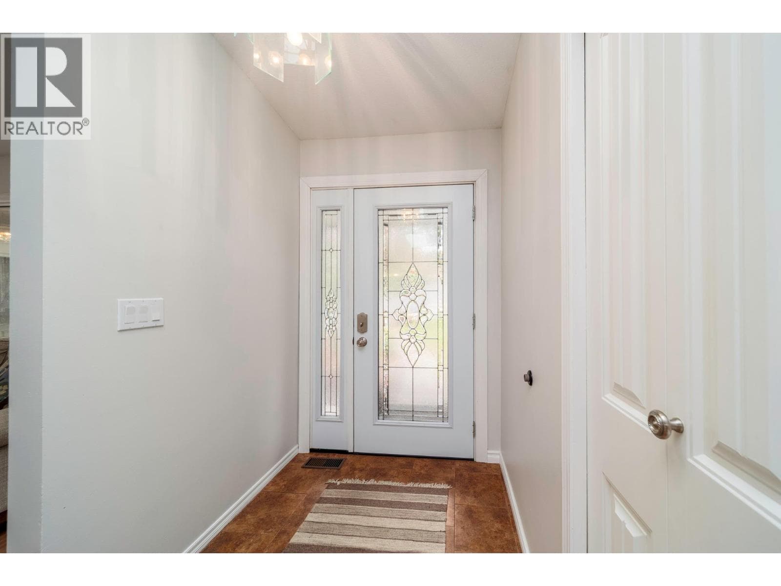10943 Eva Road, Interior REALTORS® — photo 4