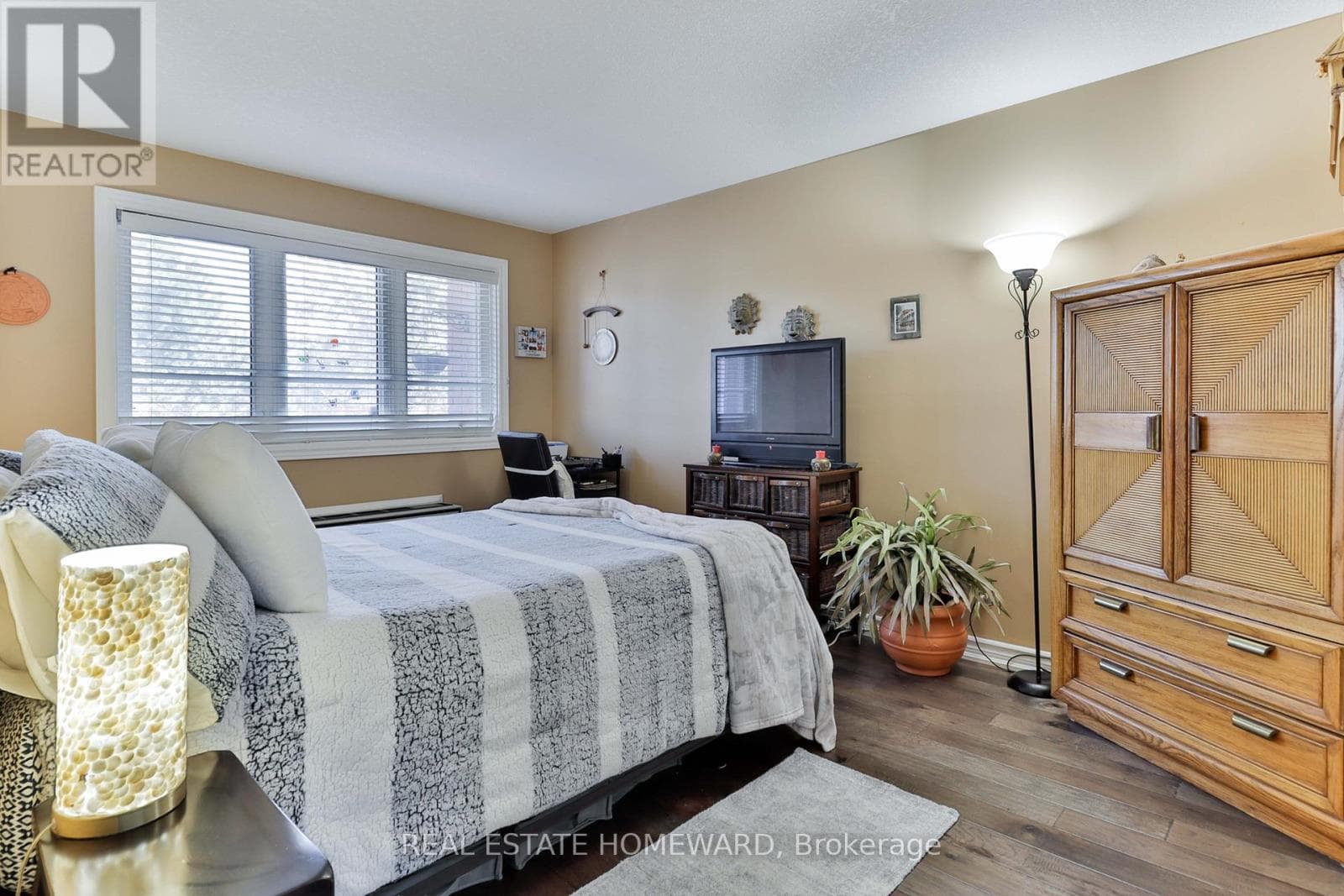 304 - 195 LAKE DRIVEWAY WEST, Toronto — photo 3
