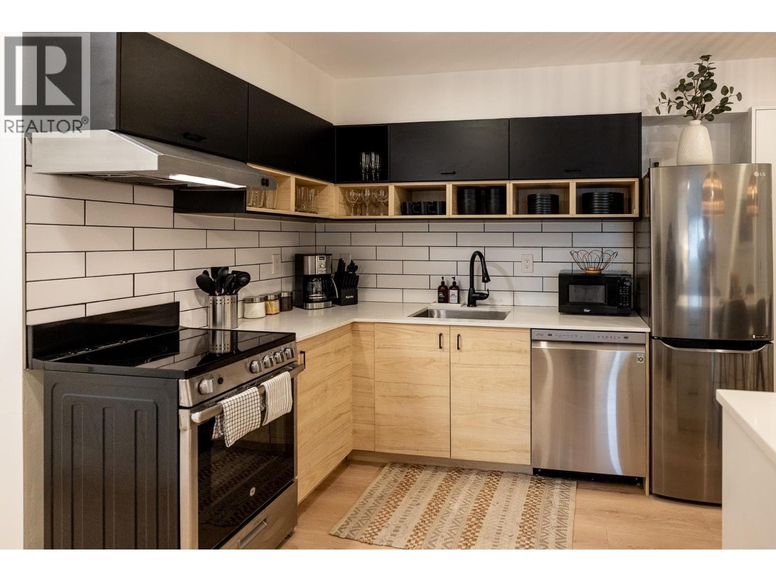 100 2021 KAREN CRESCENT, Greater Vancouver — photo 3
