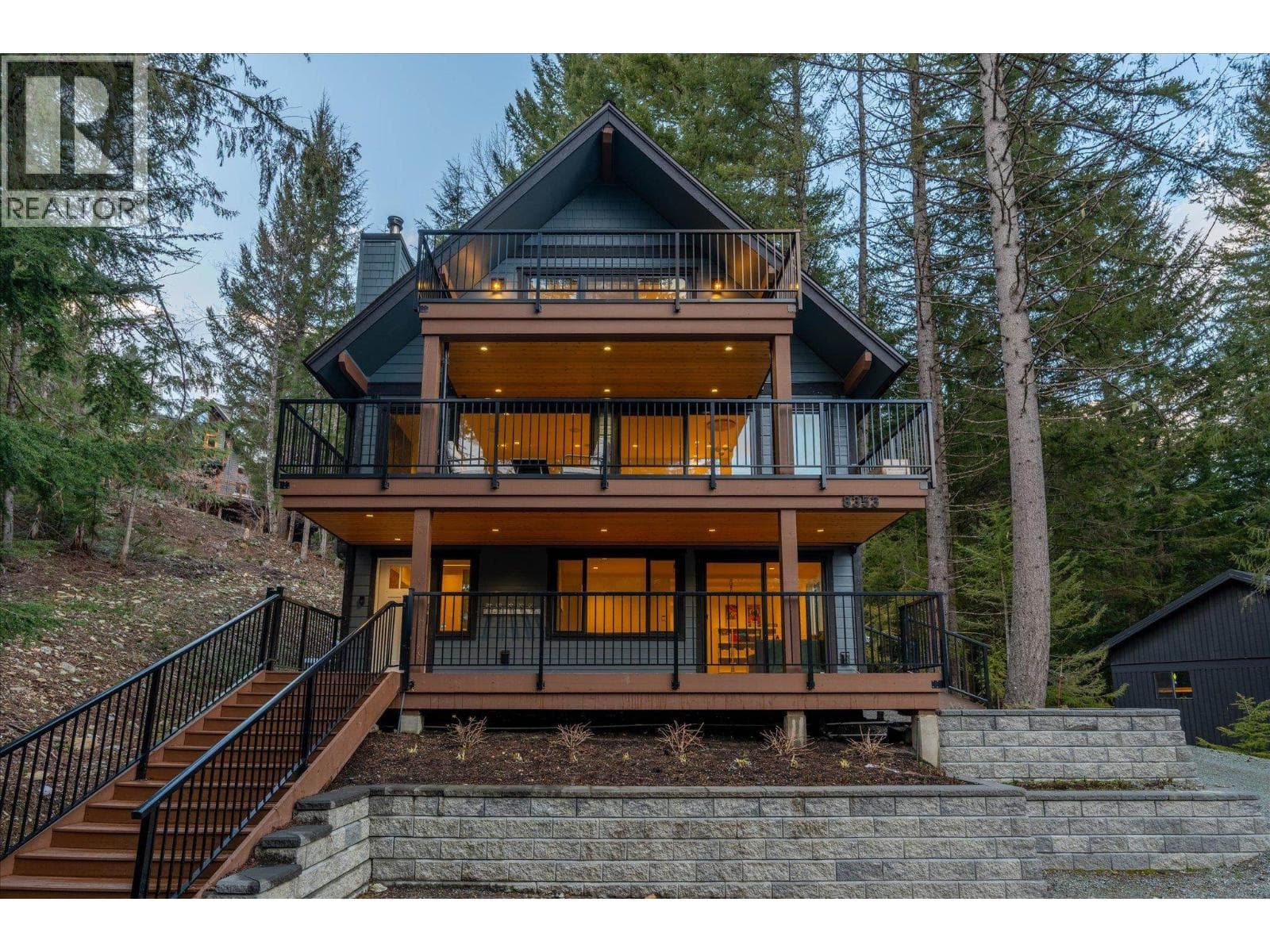 8353 RAINBOW DRIVE, Greater Vancouver — photo 4