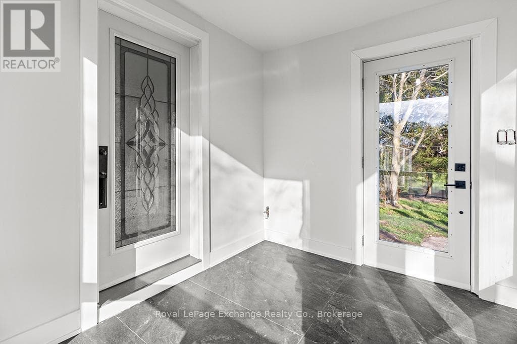 1900 BRUCE ROAD 15, OnePoint — photo 5